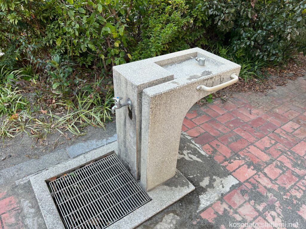 宮崎おちば公園　手洗い場
