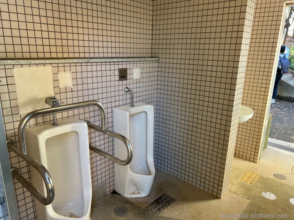有馬中央公園 トイレ